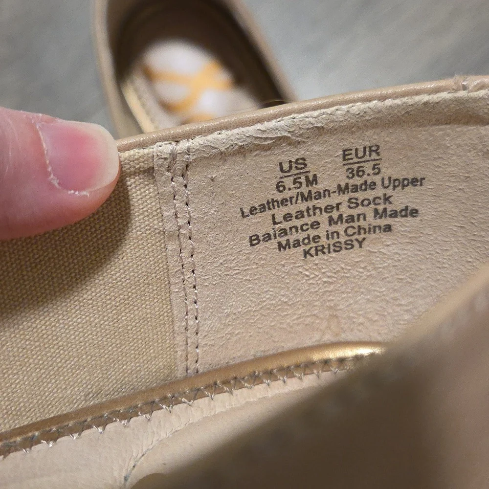 Leather Espadrille Flats in Beige with Black Cap Toe